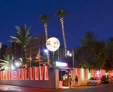 En Playa Con Terraza アパート トレビエハ
